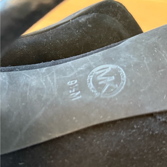 Michael Kors Elegant Black Feather Ankle Boots - Picture 11 of 13